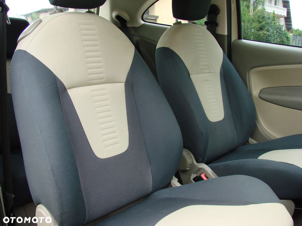 Ford KA - 13