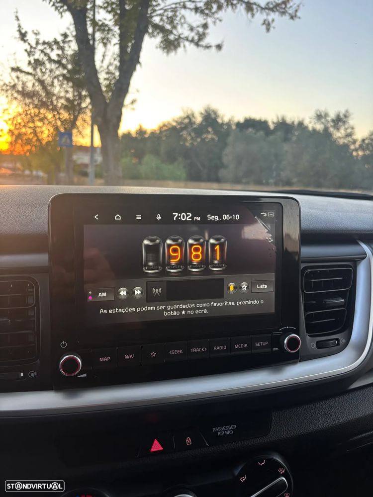 Kia Stonic 1.2 Dynamic - 26