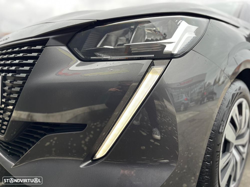 Peugeot 208 1.2 PureTech Active Pack - 8