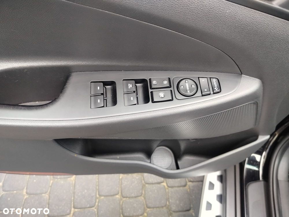 Hyundai Tucson - 16