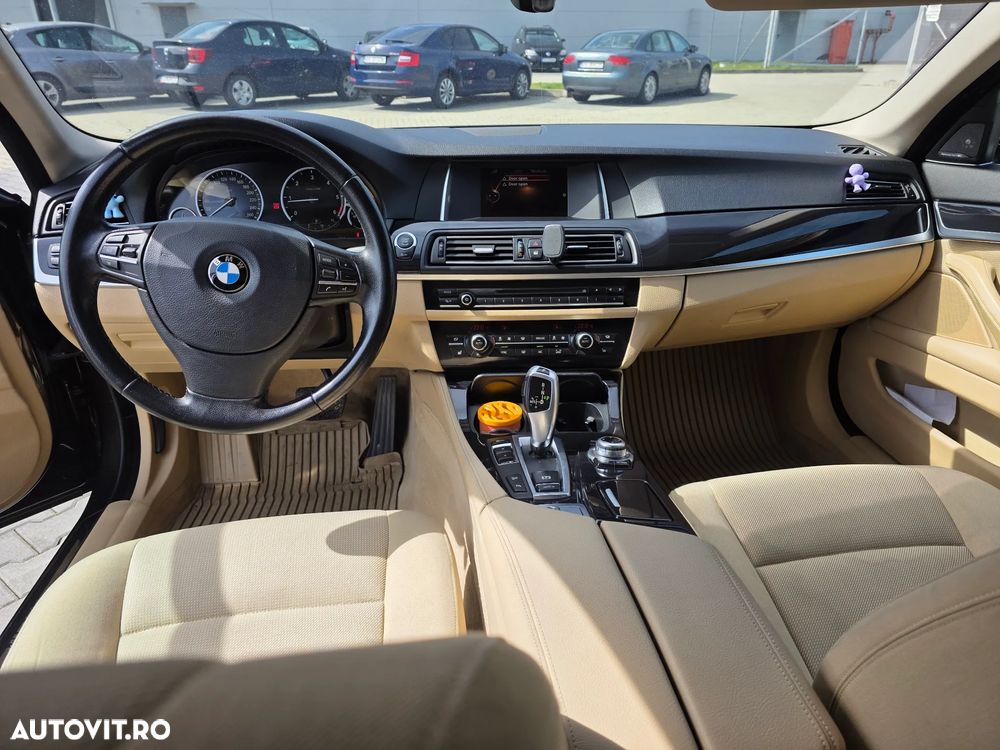 BMW Seria 5 520d xDrive AT - 14