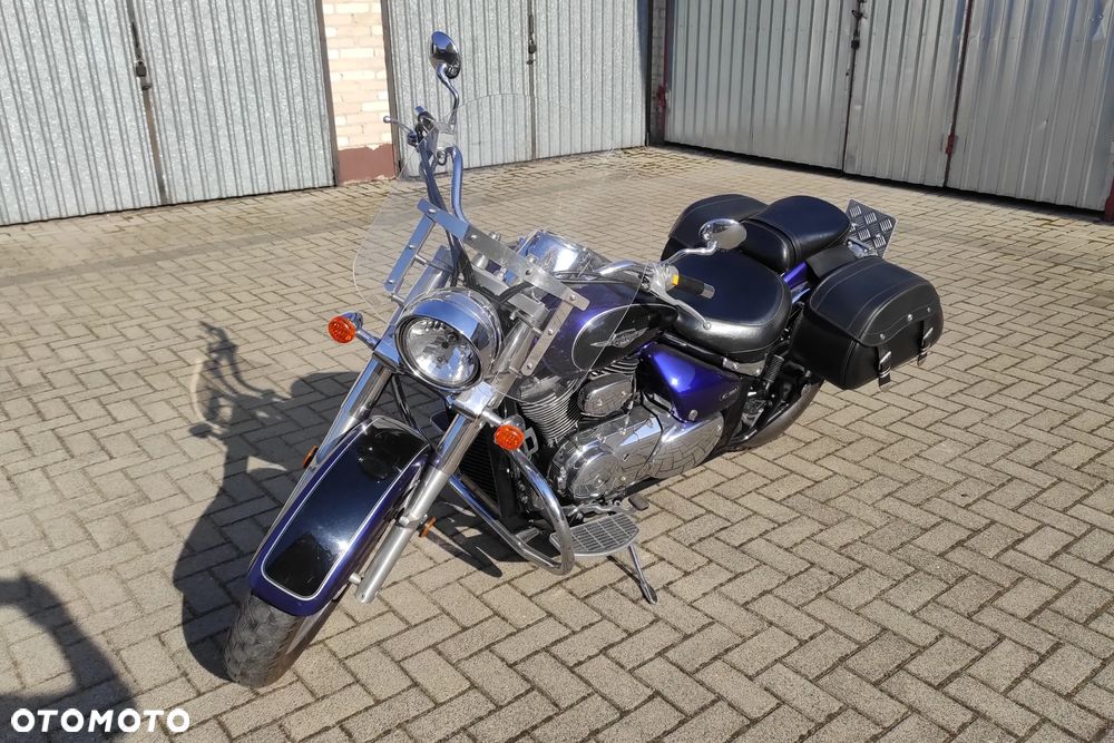 Suzuki VL 800 Volusia - Boulevard C50 - 3