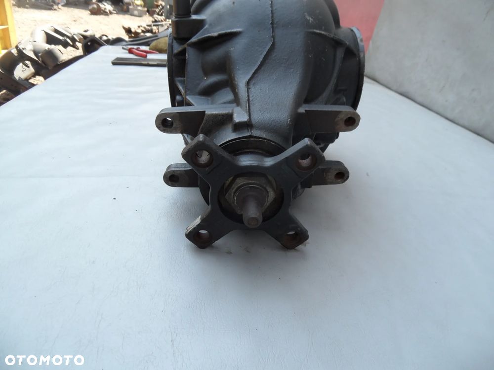 MOST TYŁ TYLNY DYFER MERCEDES E KLASA W211 2.42 - 2