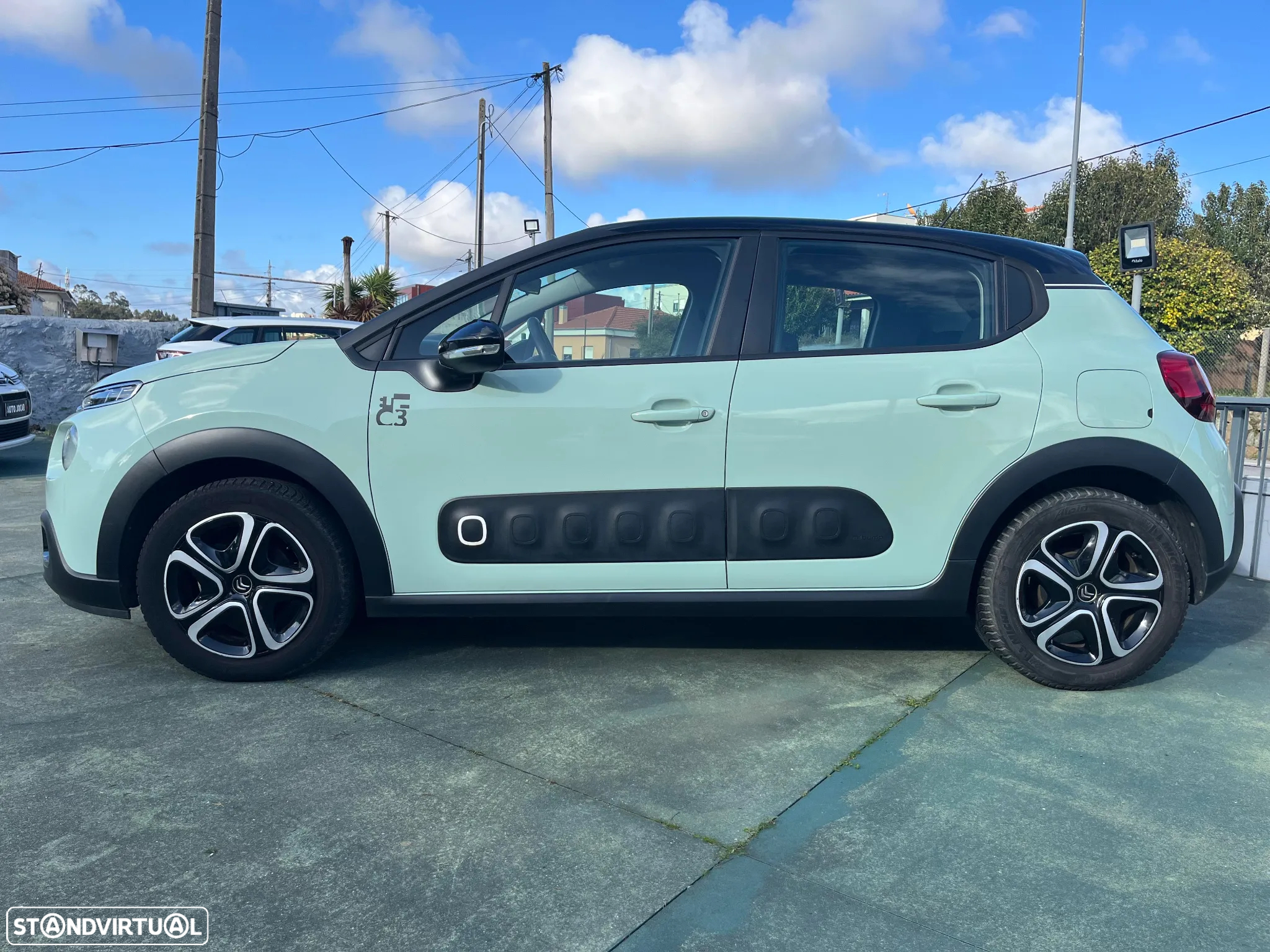Citroën C3 1.2 PureTech Origins - 4