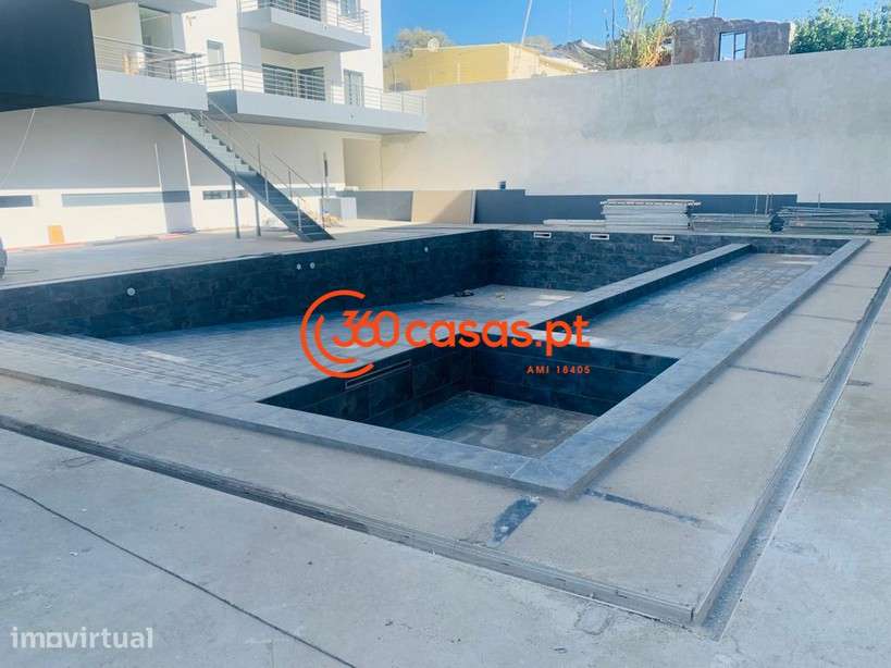 Apartamento T3 novo com piscina e garagem em Olhão - Grande imagem: 5/38