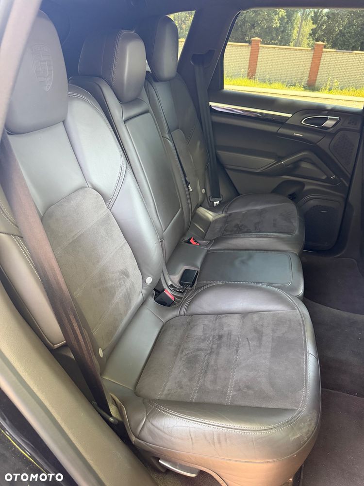 Porsche Cayenne Diesel Platinum Edition - 7