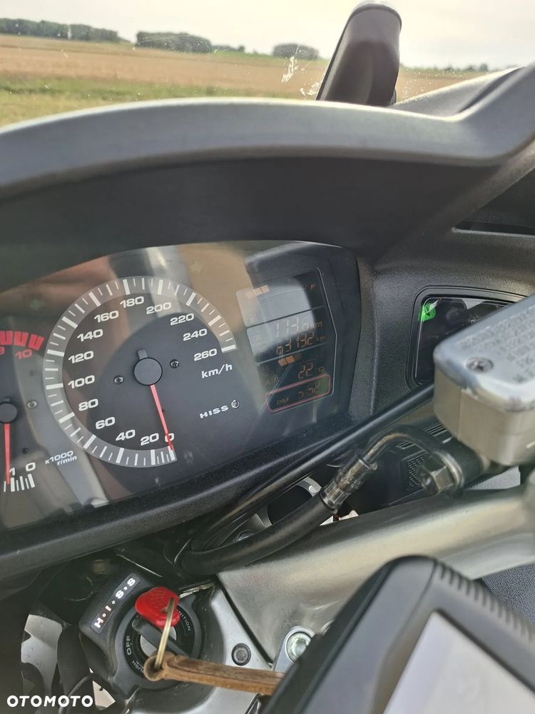 Honda ST - 19