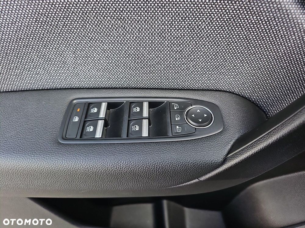 Renault Captur - 18