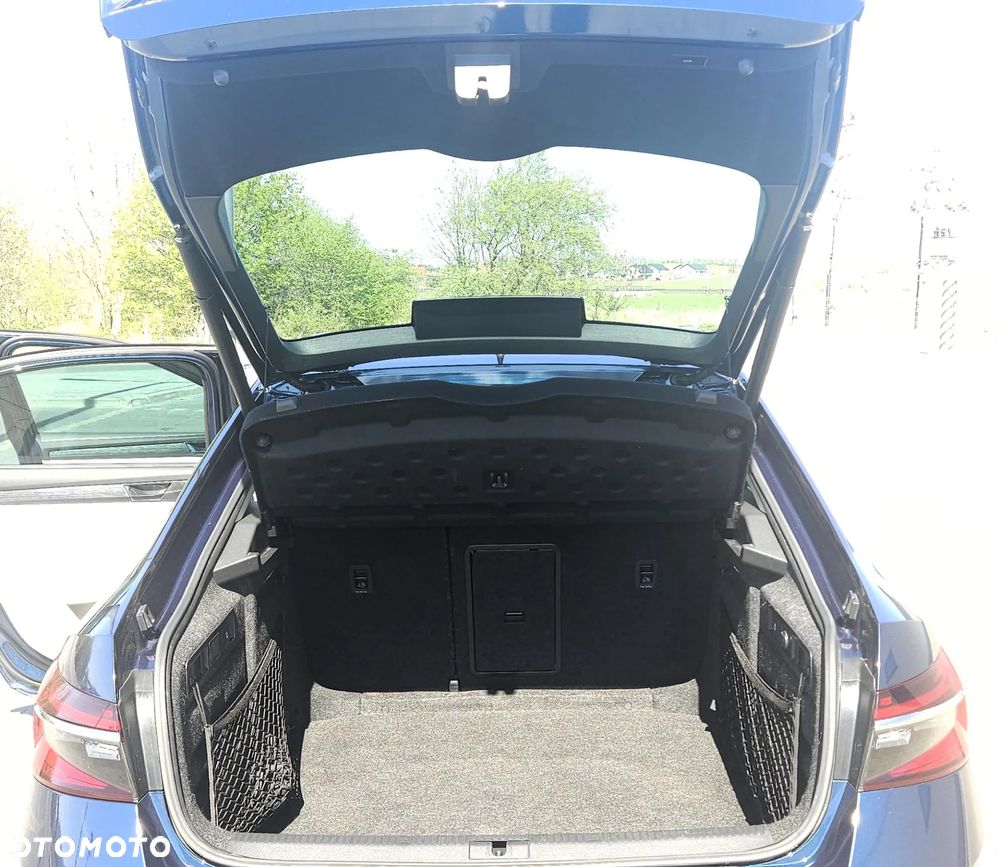 Skoda Superb 2.0 TDI SCR Style DSG - 8