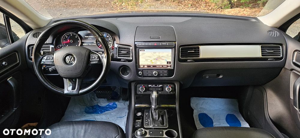 Volkswagen Touareg 3.0 V6 TDI BMT Business Line - 20