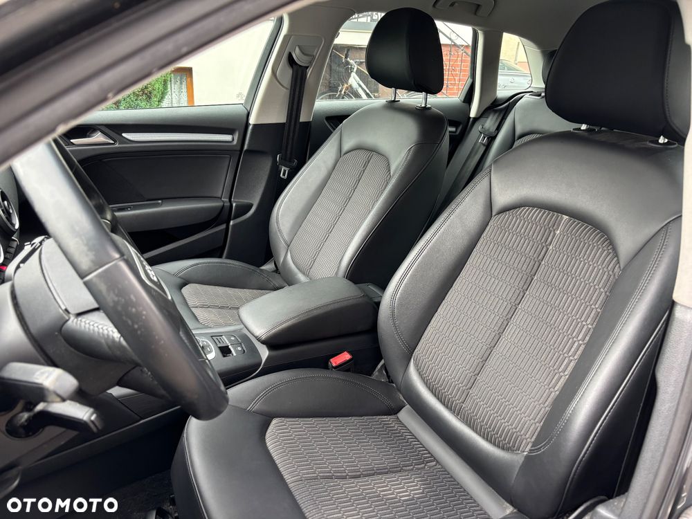 Audi A3 Sportback 1.8 TFSI Ambition - 17