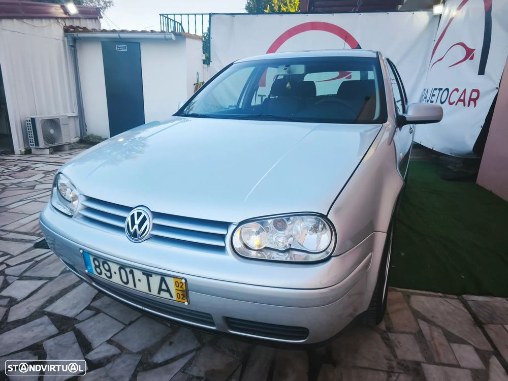 VW Golf 1.9 TDi 25 Anos - 29