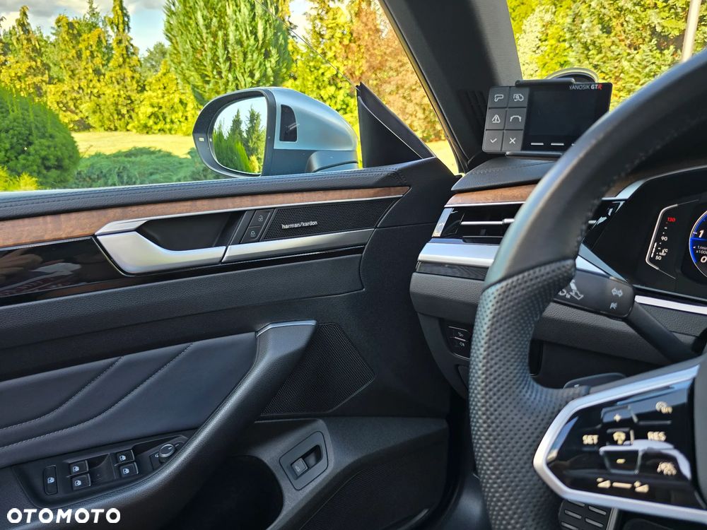 Volkswagen Arteon Shooting Brake 2.0 TDI SCR 4Motion DSG Elegance - 33
