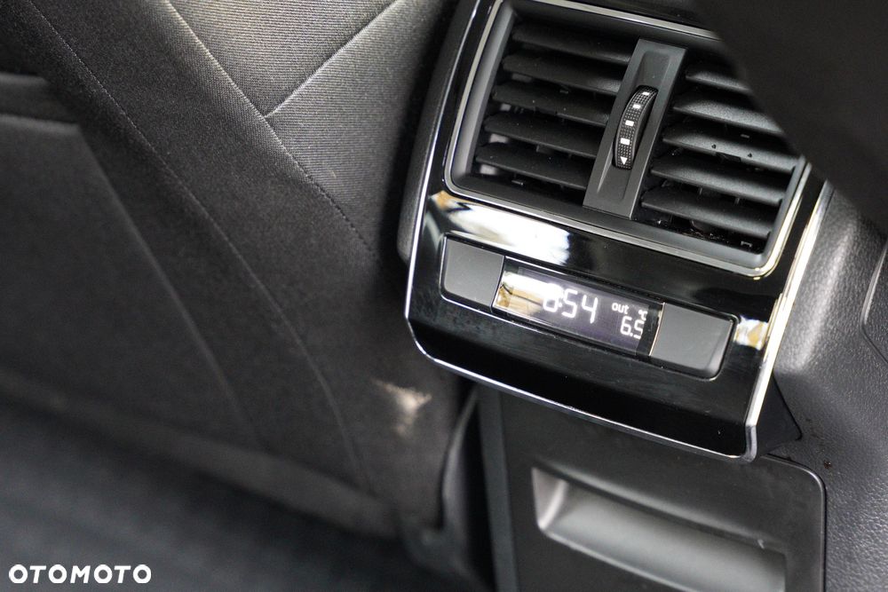 Skoda Superb 1.8 TSI Ambition - 17