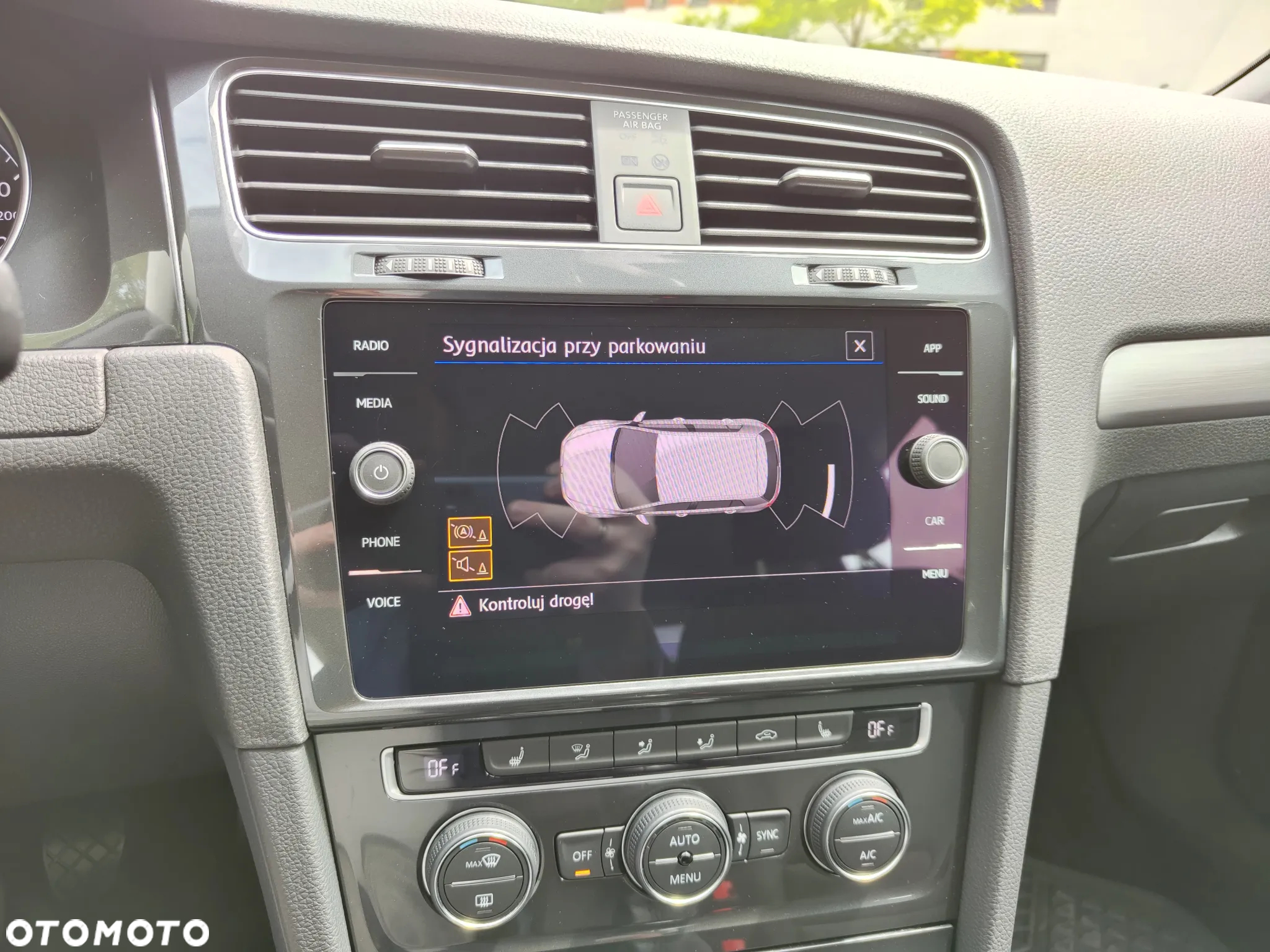 Volkswagen Golf VII 1.5 TSI BMT Comfortline - 18