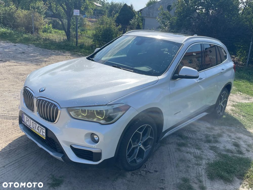 BMW X1 xDrive28i xLine - 3