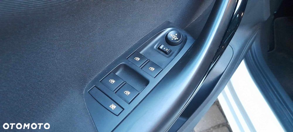 Opel Astra 1.4 Turbo Edition - 8