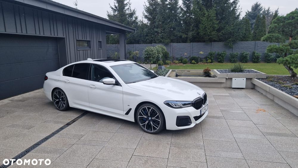 BMW Seria 5 530d M Sport Edition - 6