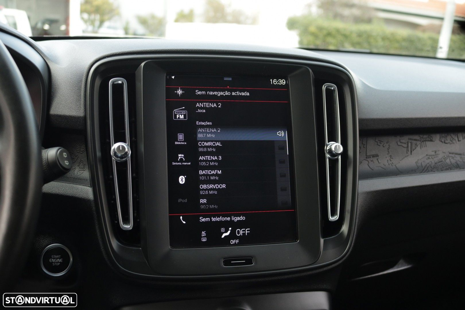 Volvo XC 40 1.5 T2 Momentum Core - 43