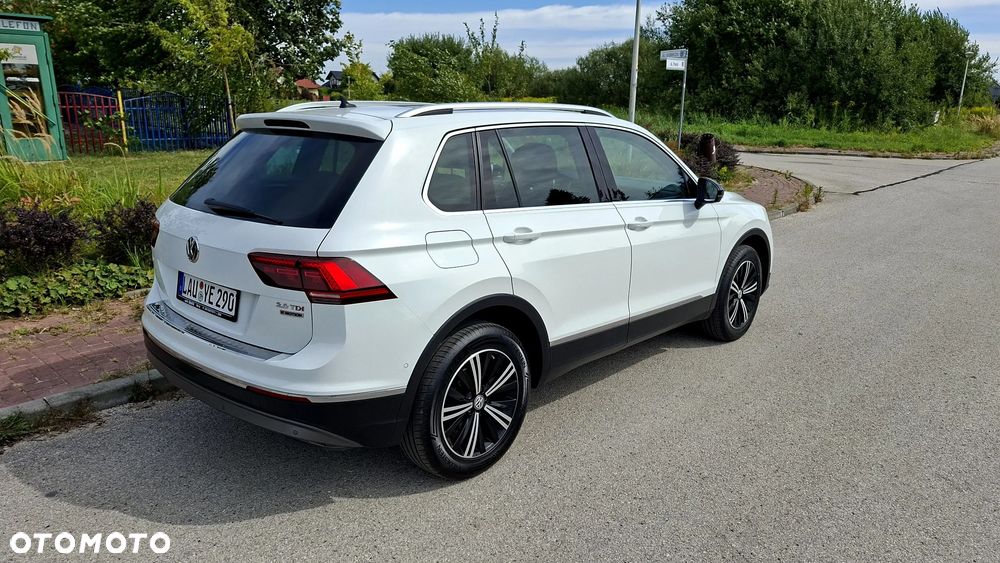 Volkswagen Tiguan 2.0 TDI SCR 4MOTION DSG Highline - 19