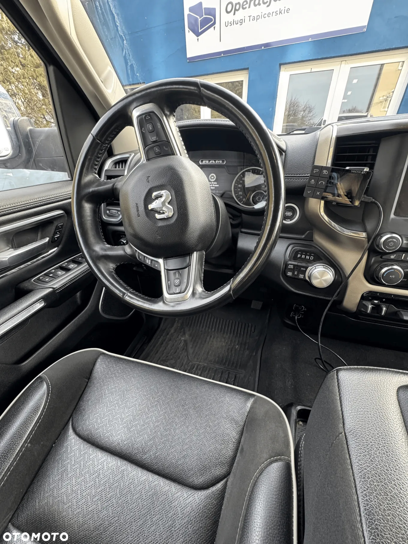 RAM 1500 Crew Cab Laramie - 20
