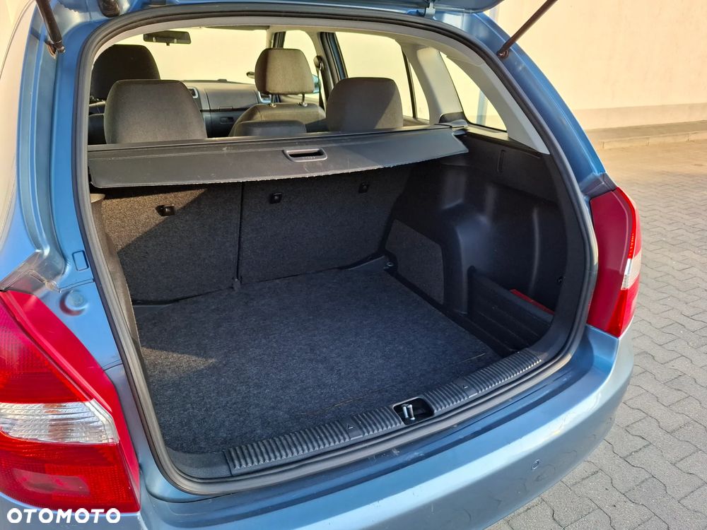 Skoda Fabia 1.4 16V Comfort - 34