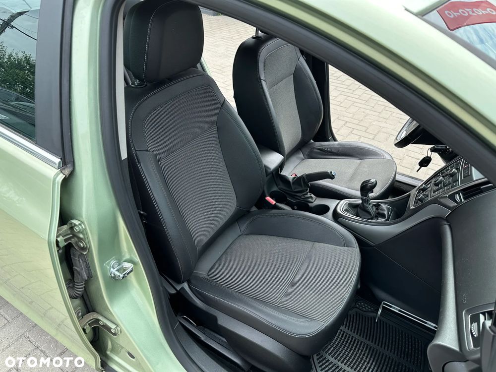 Opel Astra - 20