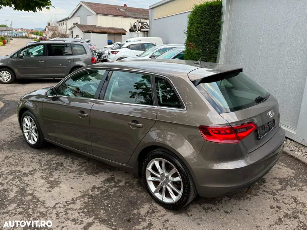 Audi A3 Sportback 1.2 TFSI S line Sportpaket - 9