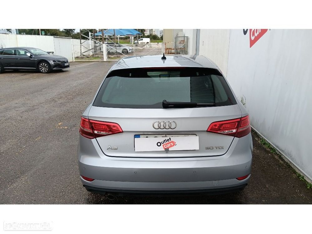 Audi A3 Sportback 30 TDI - 4