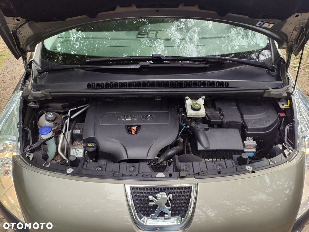 Peugeot 3008 2.0 HDi Premium - 10