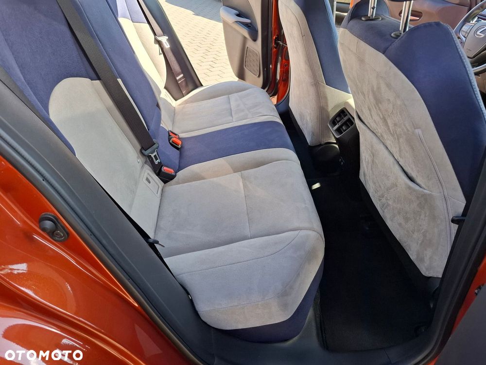 Lexus UX 200 Optimum 2WD - 26