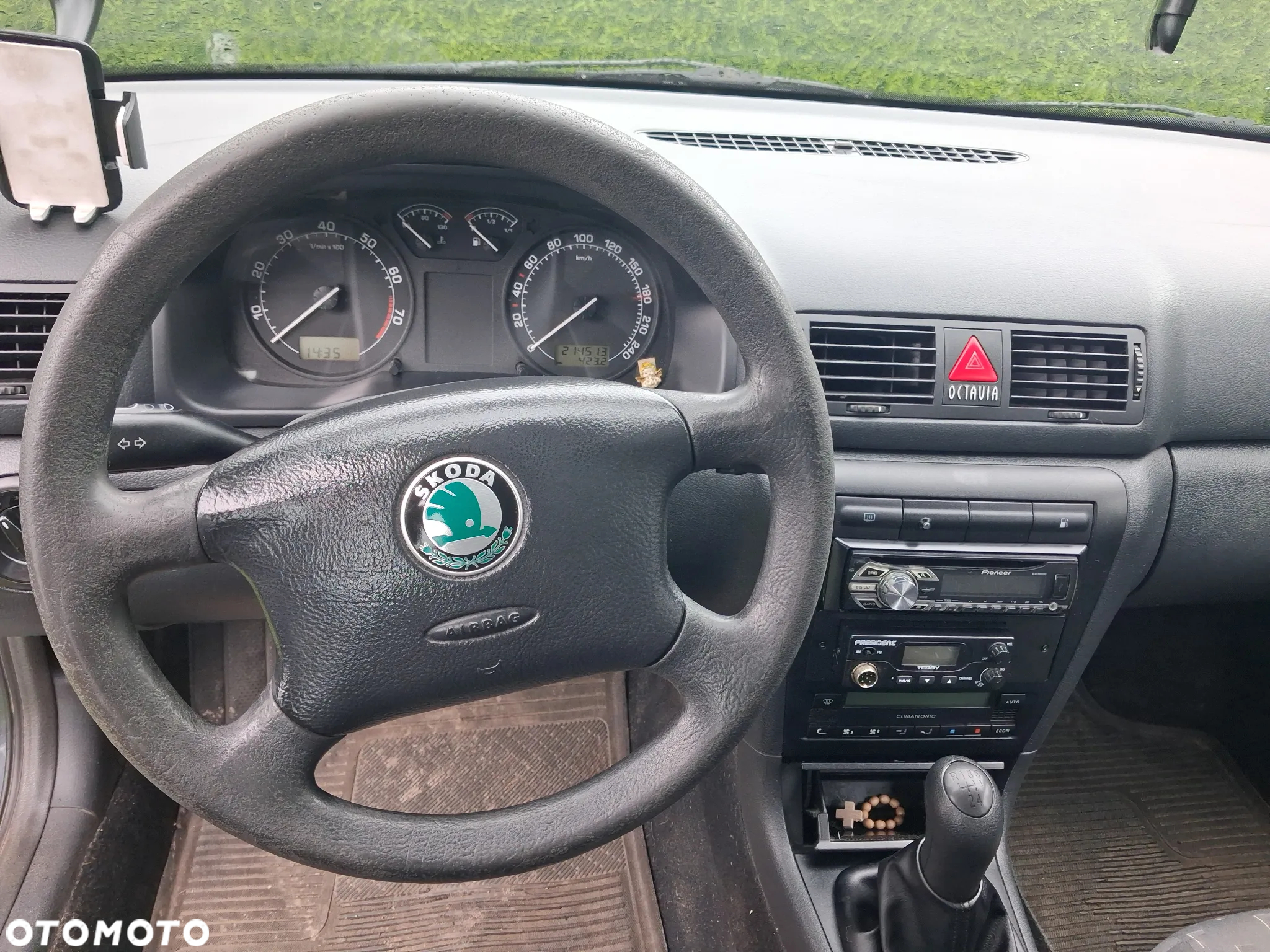 Skoda Octavia 1.6 Tour - 5