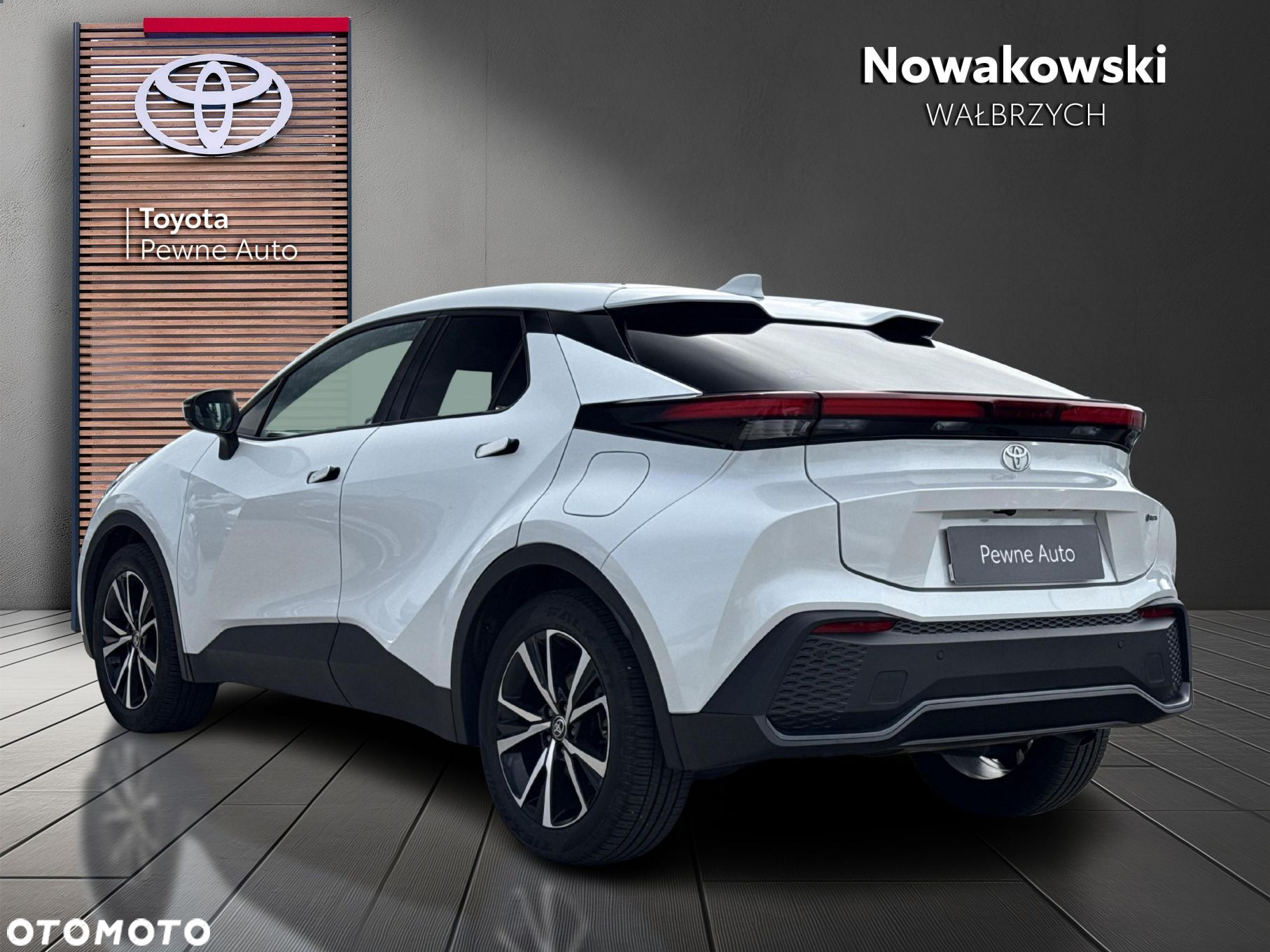 Toyota C-HR 1.8 Hybrid Style - 4