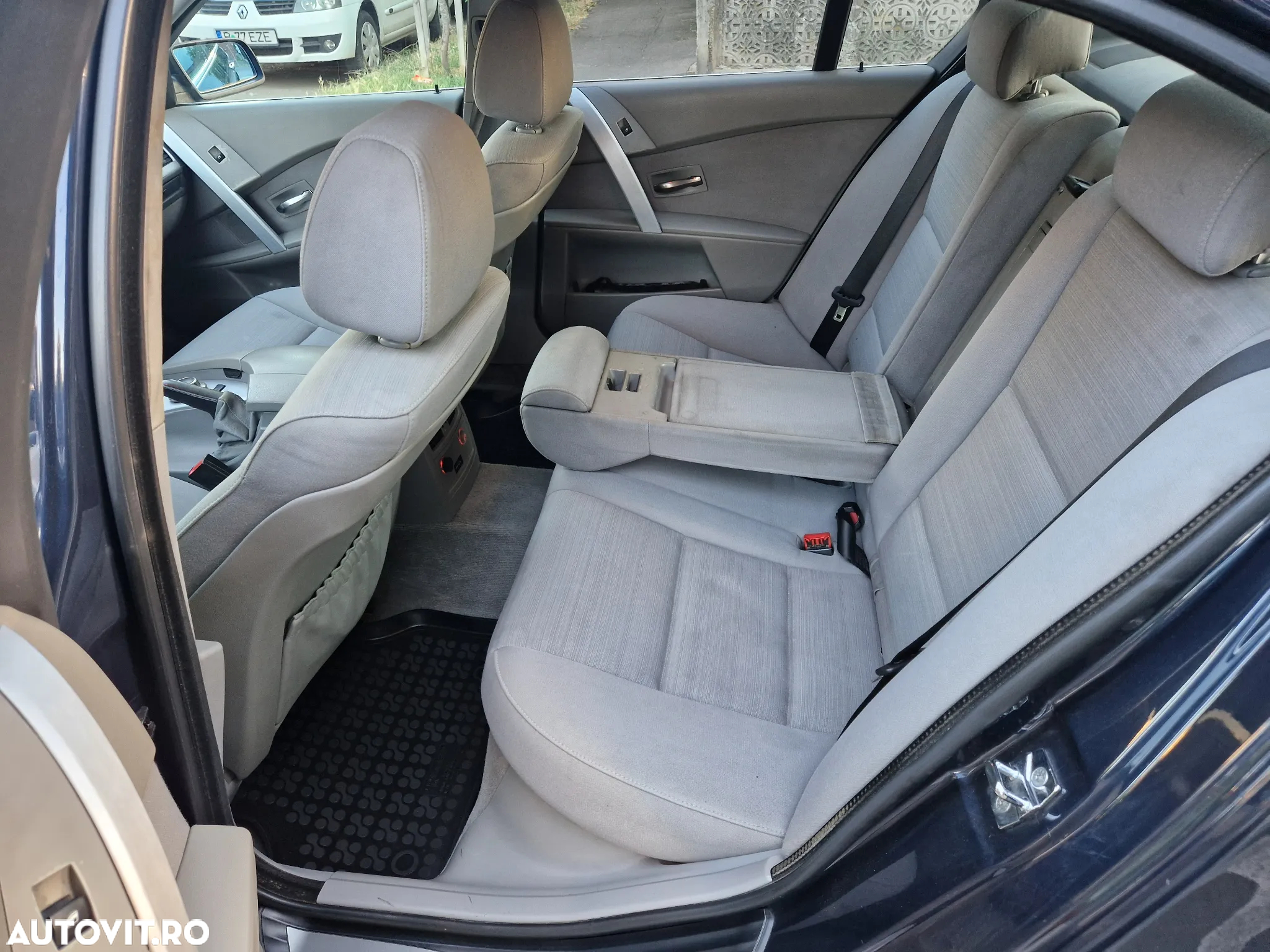 BMW Seria 5 520d Aut. - 8
