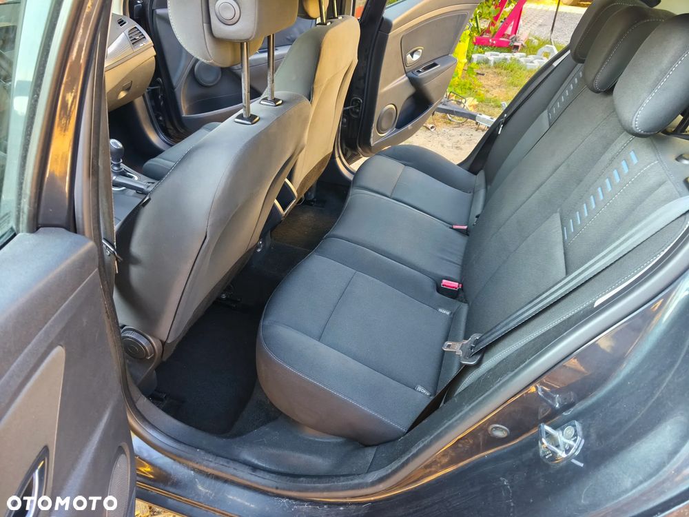 Renault Megane 1.6 16V Dynamique - 8