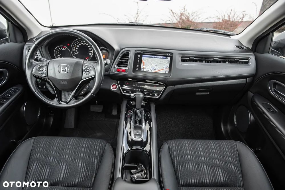 Honda HR-V 1.5 i-VTEC CVT Executive - 28