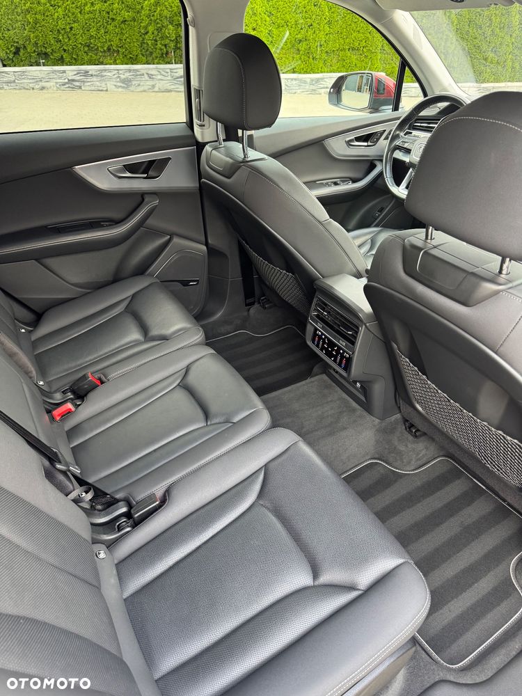 Audi Q7 50 TDI mHEV Quattro S Line Tiptr - 12