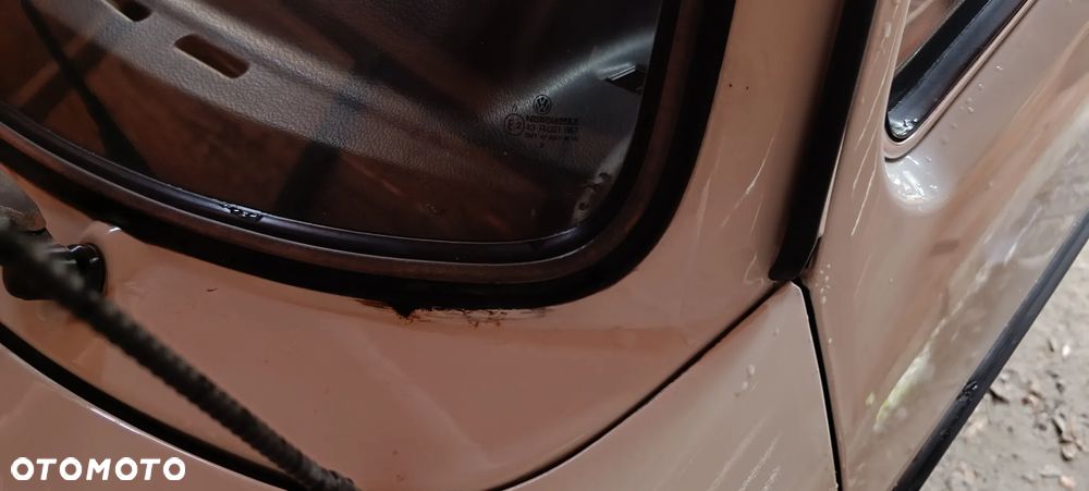 Volkswagen Golf - 6