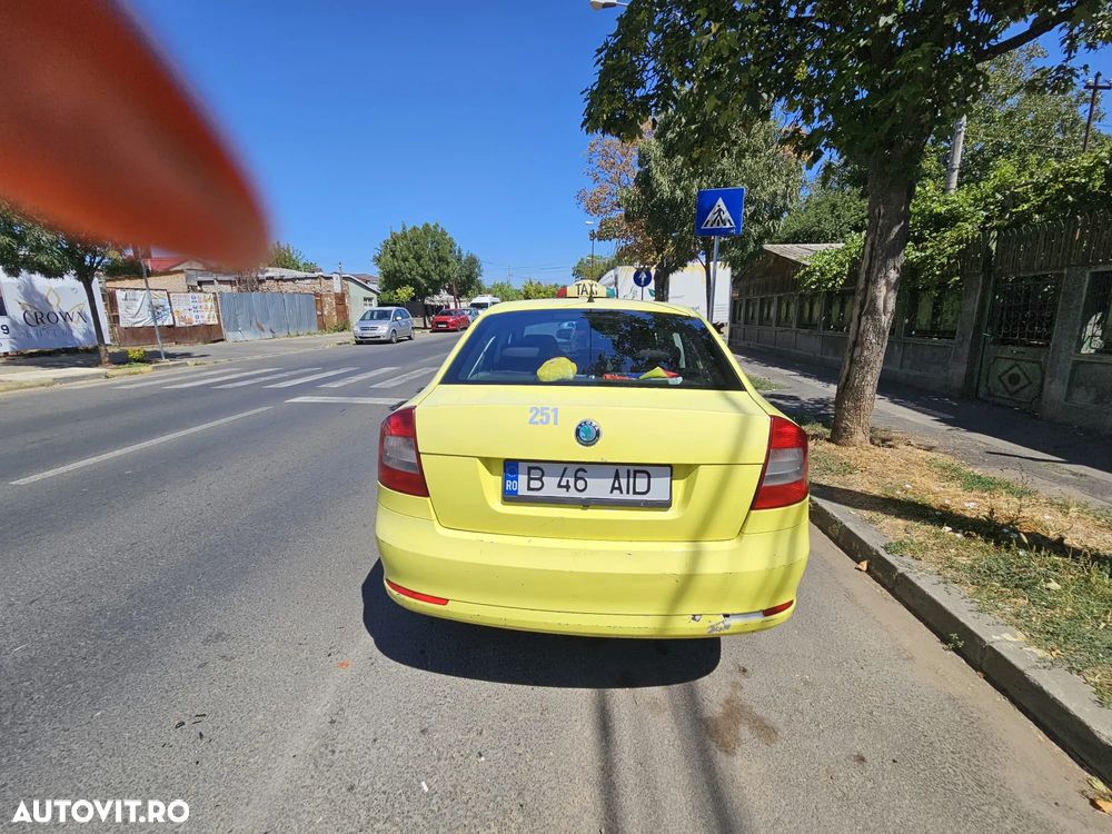 Skoda Octavia 1.6 MPI Classic - 2