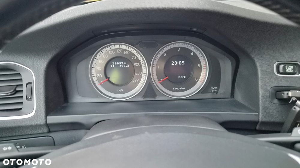 Volvo V60 D5 AWD Geartronic Summum - 14