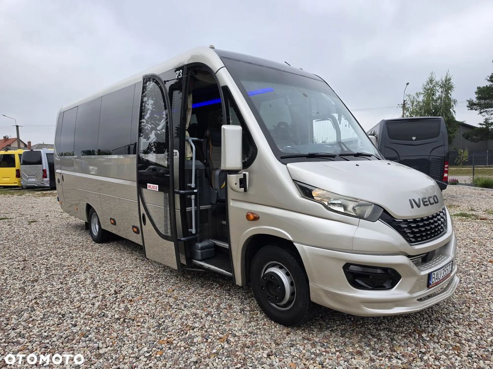Iveco 70C18 - 1