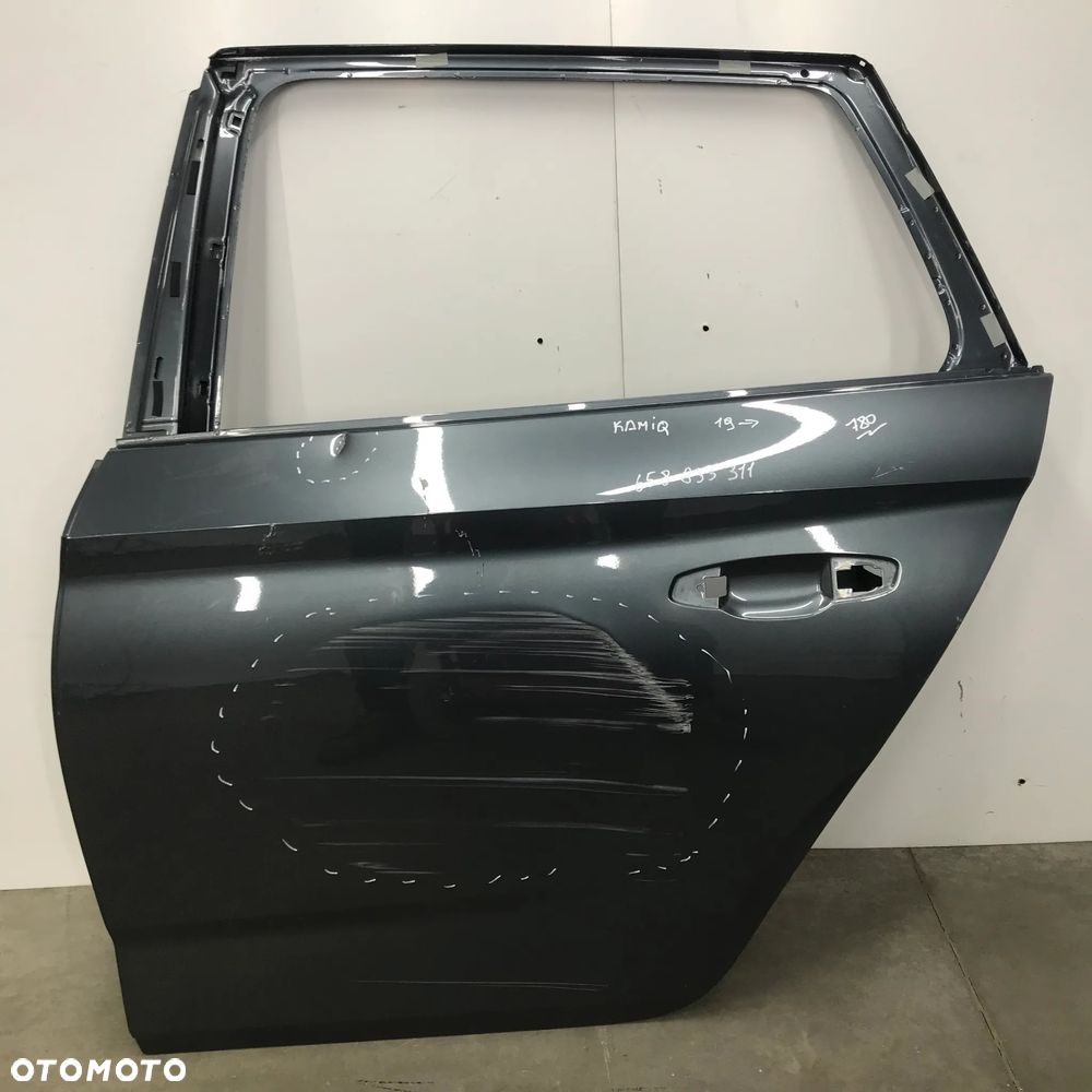 Drzwi Skoda kamiq 19- lewe tylne lewy tył 658833311