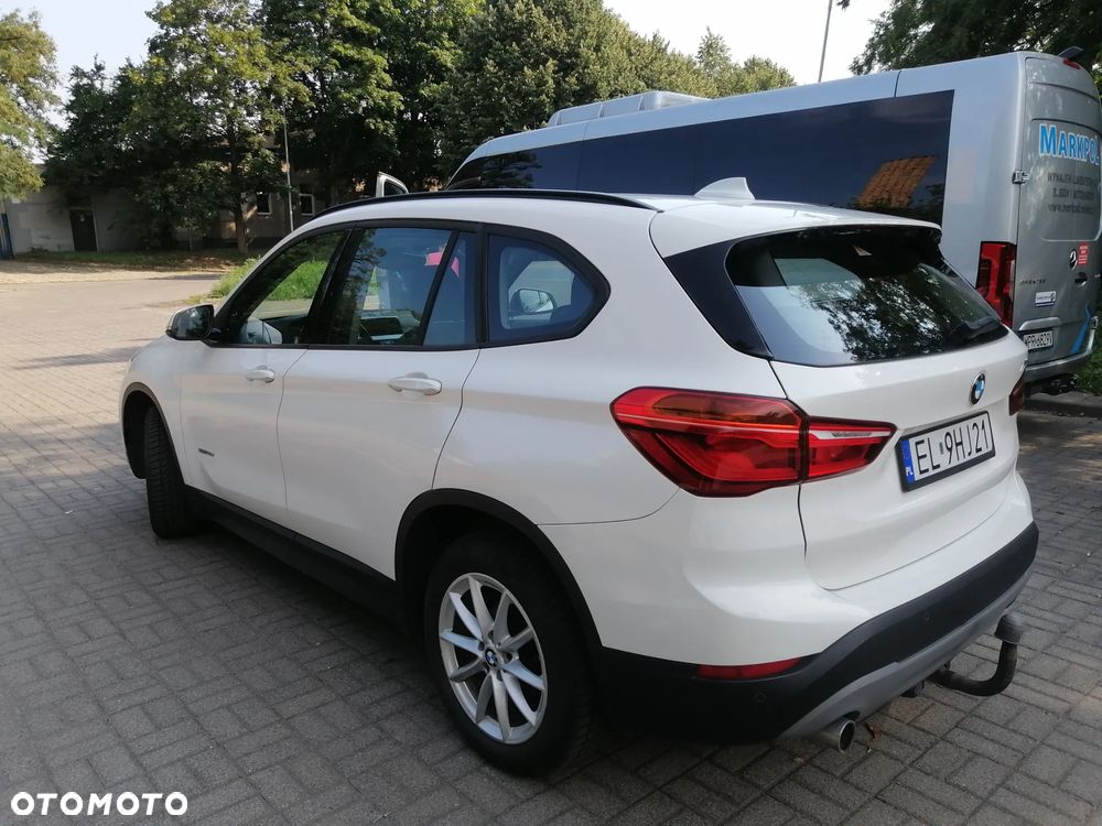 BMW X1 sDrive18d - 6