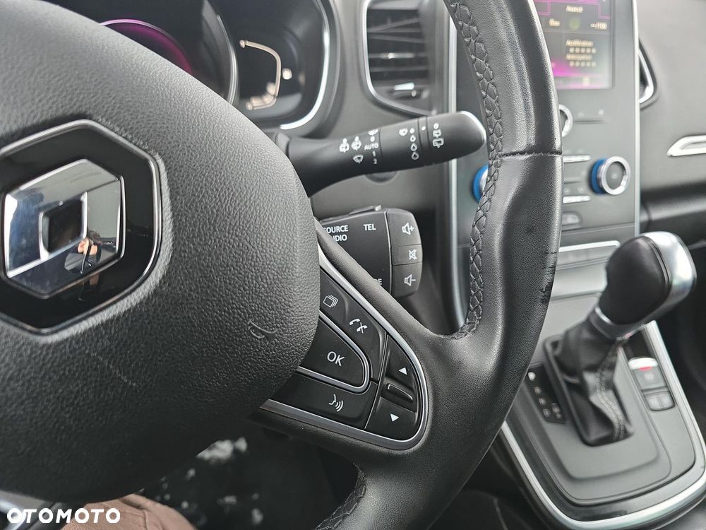 Renault Scenic - 12