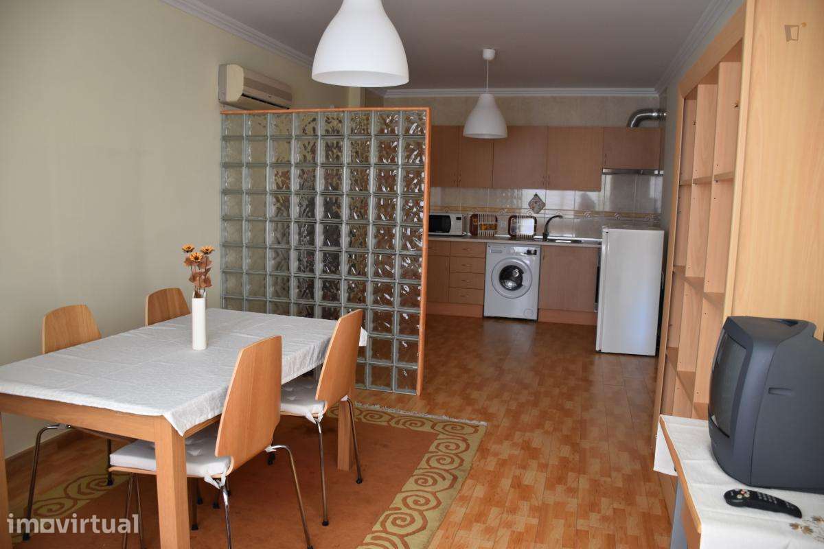 Apartamento com 1 quartos - localizado em Parede Lisbon - Grande imagem: 2/8