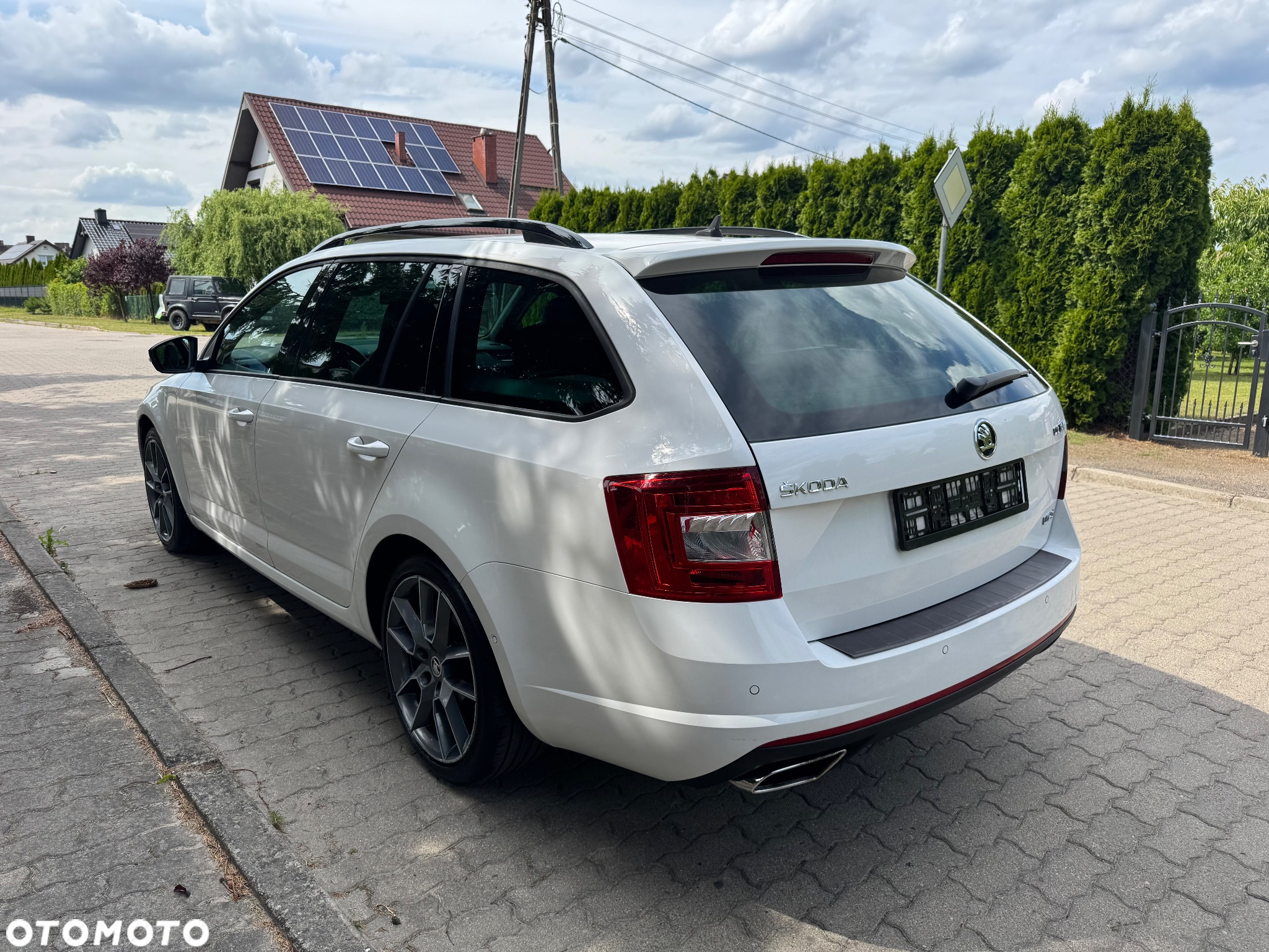 Skoda Octavia 2.0 TDI (Green tec) DSG RS - 7