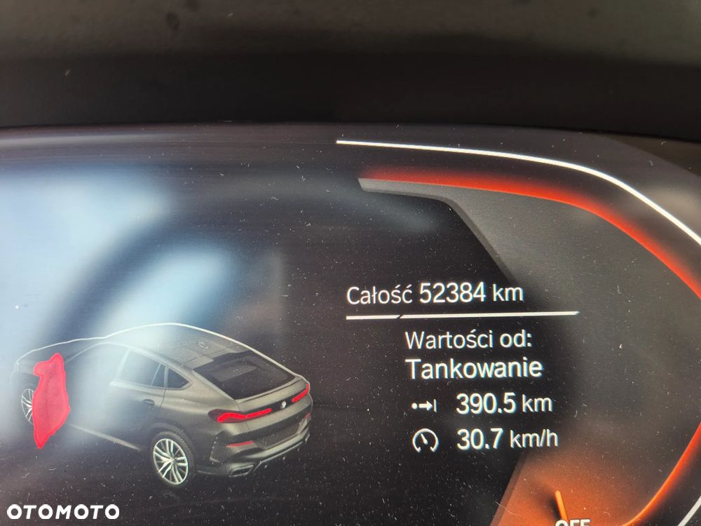 BMW X6 xDrive40i - 11