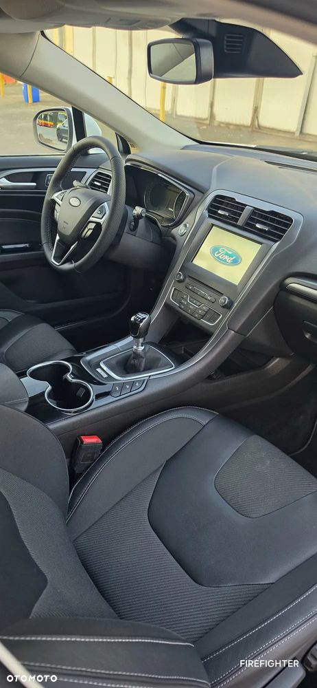 Ford Mondeo 2.0 TDCi Titanium - 25