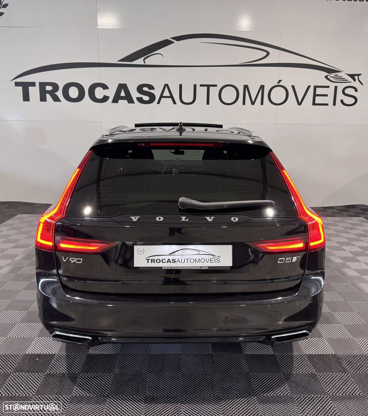 Volvo V90 - 17