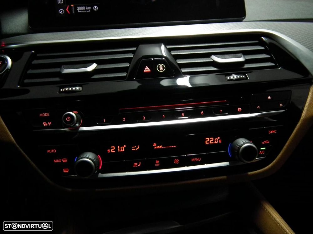 BMW 520 d Pack M Auto - 22